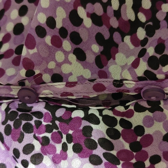 🧭East 5th Top - Picture 9 of 12